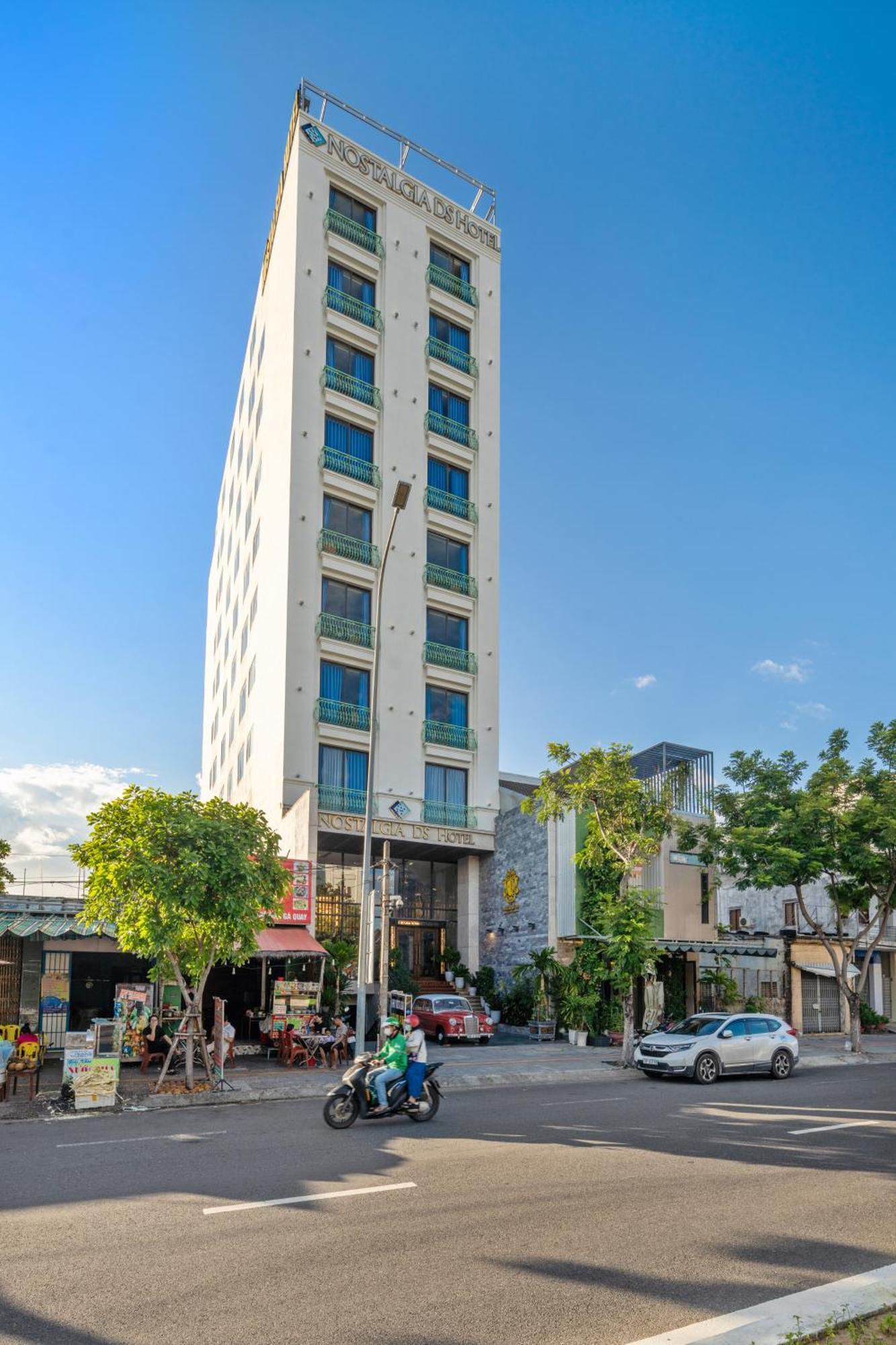 Nostalgia Boutique Hotel Da Nang Exterior photo